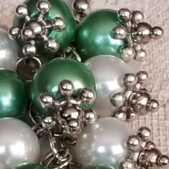 Edgy Bali Style Glass Grape Bunch Dotted Accent Green White Silver Earrings - Picture 6 of 6